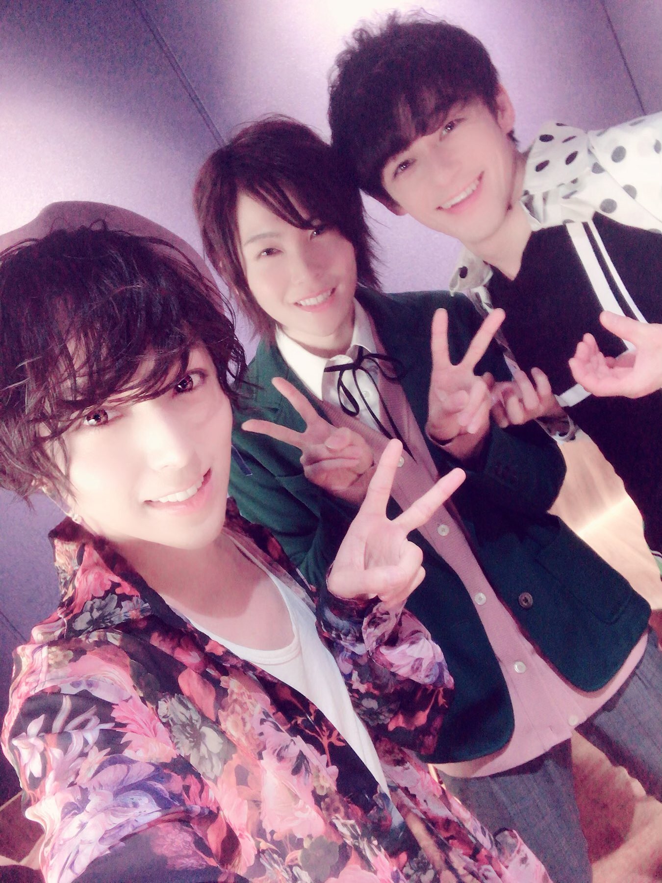 蒼井翔太 キンプリ 第4章舞台挨拶 楽しんで頂けましだでしょうか ネタバレしてはいけなかったりガンガン喋ってよかったりとの回がありましたが 皆様と一緒に作ってきた大きな4章です ぜひその目で 確かめてください そして ルヰ ありがとう