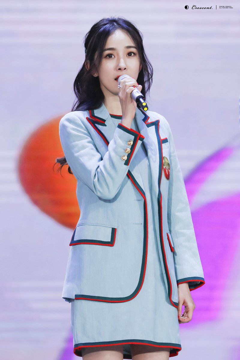 CrescentMi_912's tweet photo. 190502 CCTV五四青年晚会
｜part2⃣ #杨幂 #yangmi https://t.co/Afl4silYK2
