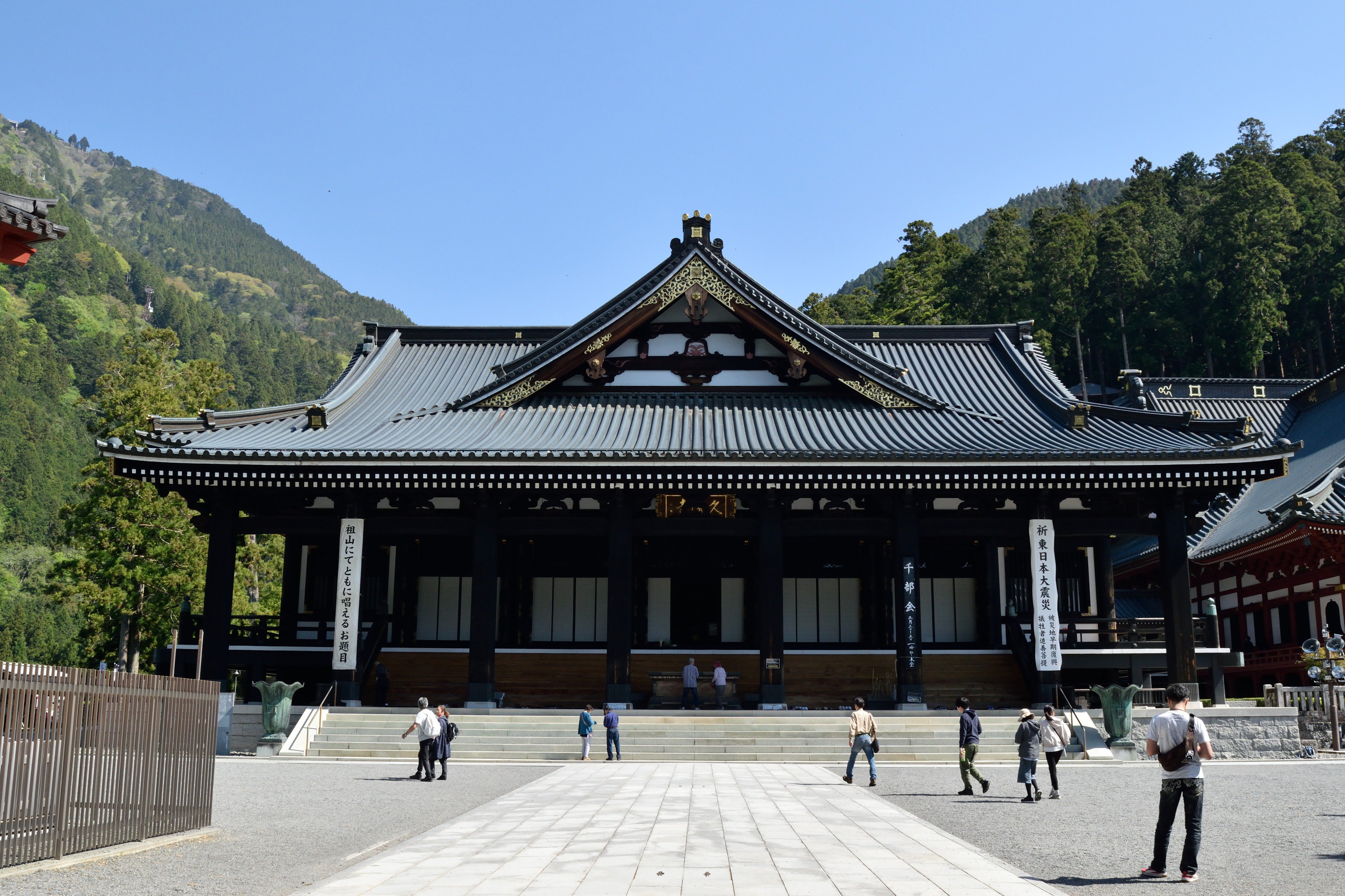 快速 Suwako 5月4日 身延山 久遠寺へ 霊験あらたかに T Co Vpovqbblks Twitter