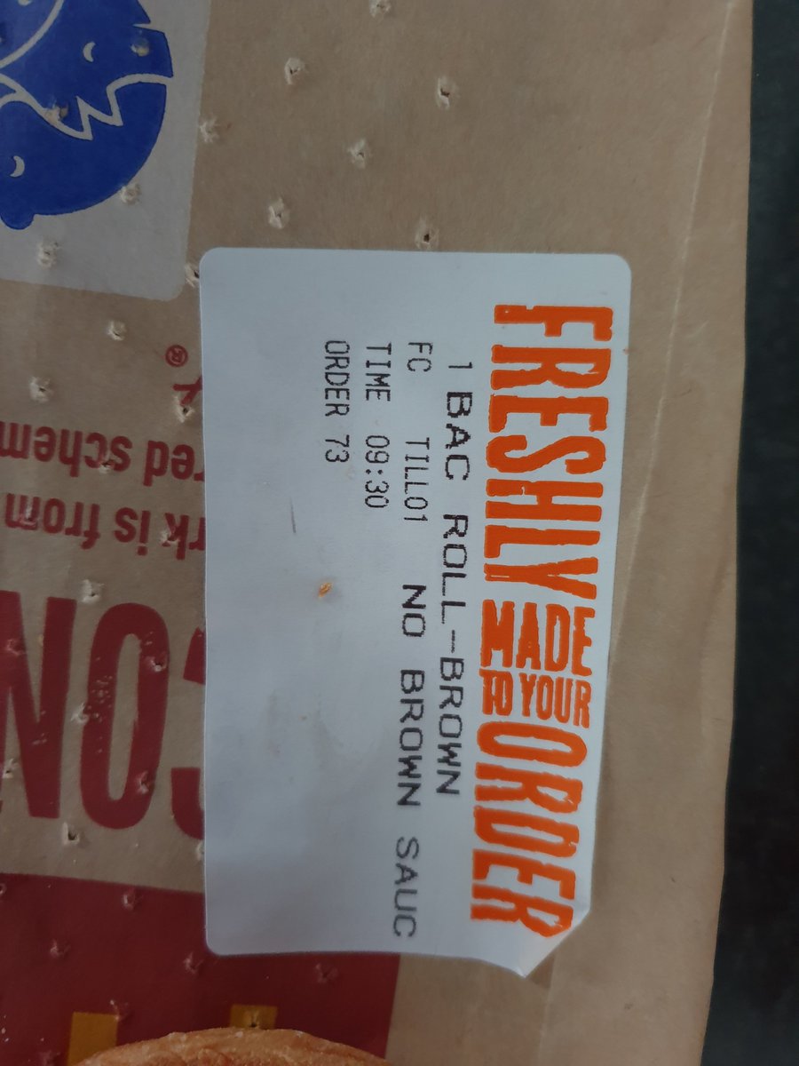 nevs29's tweet photo. @McDonaldsUK How come everytime I order from your shop I get home 20m later and the order is wrong? Even says no brown sauce on the label. Imagine I have an allergy and take a bite? what a waste of 4 quid.....#CantEatWontEat https://t.co/1iAYgAD3uW