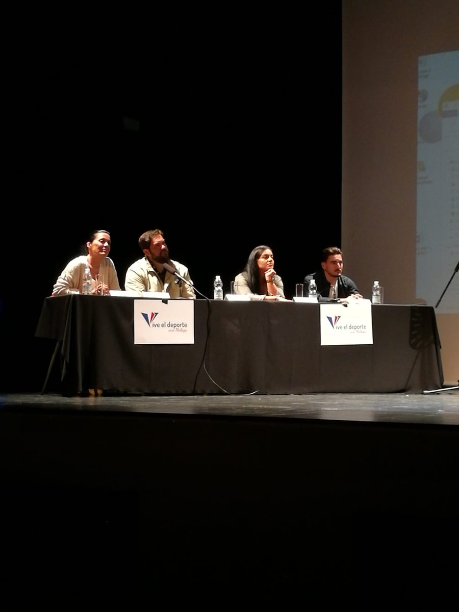 trynap_'s tweet image. En #viveldeportevivemalaga deportistas de élite, campeones malagueños nos cuentan su experiencia @borjavivas #mariatorres @mjtrivino8 @DamianHQuintero