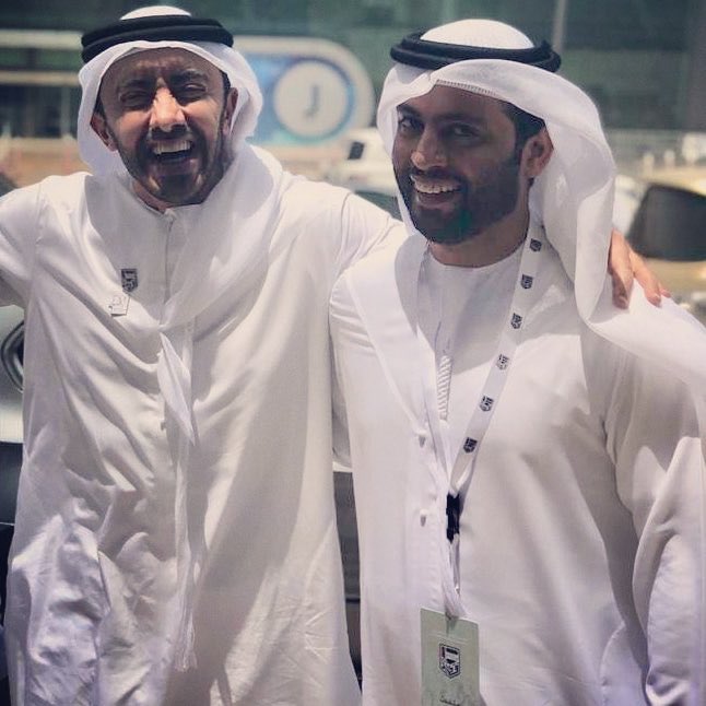 علي أحمد بن يعروف (@ali_alahmad19) on Twitter photo كنا نسعد إذا تبسّم زايد
والحين نفرح إذا شفنا ضحكة عياله
.
صورة عفوية رائعة تُبيّن لنا عَلاقة القيادة مع أبنائها لسمو الشيخ #عبدالله_بن_زايد والإعلامي المميز #طلال_الهنداسي
( اللهم أدِم علينا نعمة القادة ) 🇦🇪
.
<a href="/ABZayed/">عبدالله بن زايد</a>
<a href="/TalalAlHindasi/">طلال الهنداسي</a> كنا نسعد إذا تبسّم زايد
والحين نفرح إذا شفنا ضحكة عياله
.
صورة عفوية رائعة تُبيّن لنا عَلاقة القيادة مع أبنائها لسمو الشيخ #عبدالله_بن_زايد والإعلامي المميز #طلال_الهنداسي
( اللهم أدِم علينا نعمة القادة ) 🇦🇪
.
<a href="/ABZayed/">عبدالله بن زايد</a>
<a href="/TalalAlHindasi/">طلال الهنداسي</a>