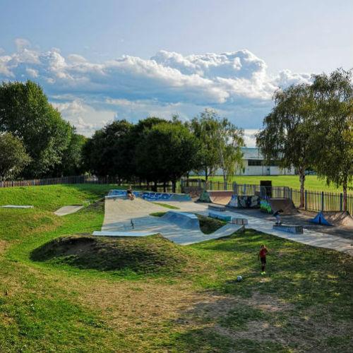 wandbc's tweet image. Today's  #WAF10 highlights: The Foot in Tooting, The Power of Skateboard in Kimber Road and WAF on Wheels in Putney
ow.ly/La6n30oCEix