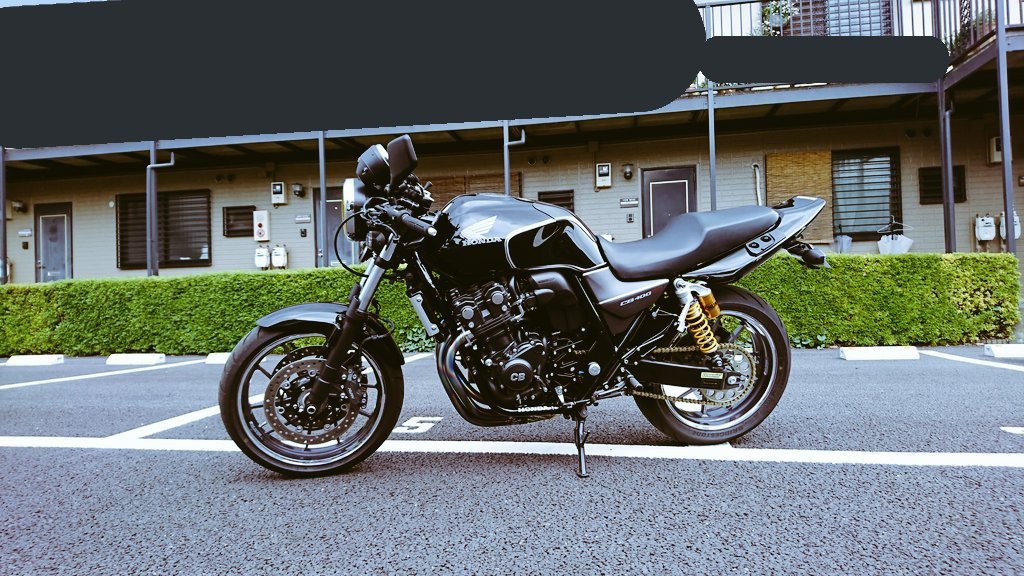 Dreamin とゆうことで 黒 シルバーに仕様変更しました Honda Cb400sf オリジナルカラー 黒はやっぱりカッコいい 美しい黒外装 Cbってカッコいいよね かっこいいと思う人rt このカスタム好きだよって人rt Cb乗りと繋がりたい Nc42