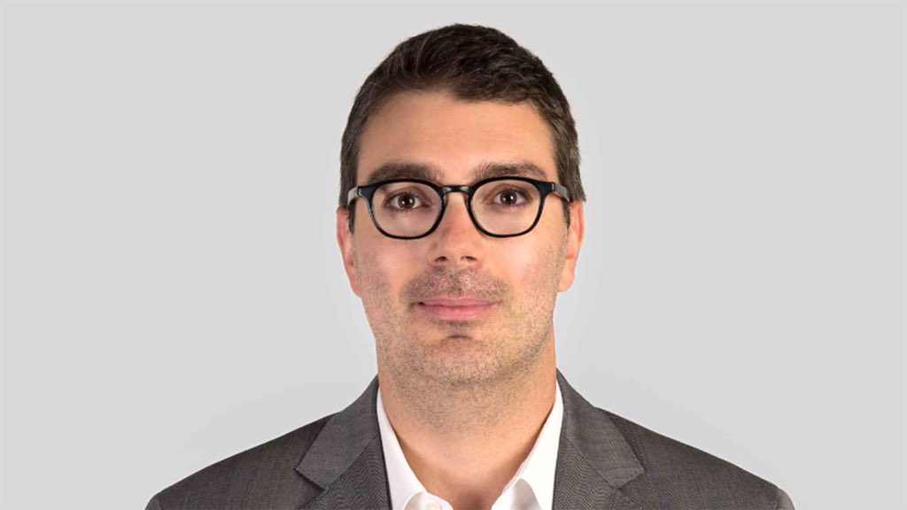 Il Prof. Laurent Frésard vince il Credit Suisse Award for Best Teaching per la qualità dell’insegnamento: usi.ch/it/feeds/10447 #Diesacademicus