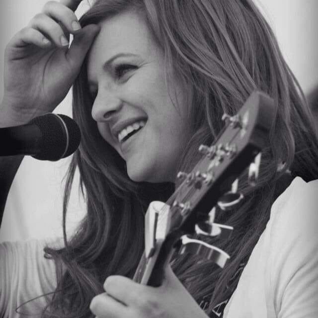 The stunning singer that is Devon Mayson enchants us this bank holiday Sunday with the voice of an angel! If you missed her last time then seriously don't make the same mistake.We are offering special gin deals and our Wednesday wine offer will be made available too. #4livemusic