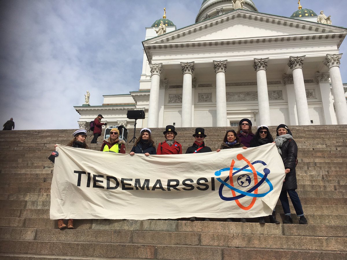 erikapal's tweet image. Science matters! ⚛️ #MarchForScience #MarchForScienceHelsinki #tiedemarssi #siksitiede #tiedenaiset @ScienceMarchFI