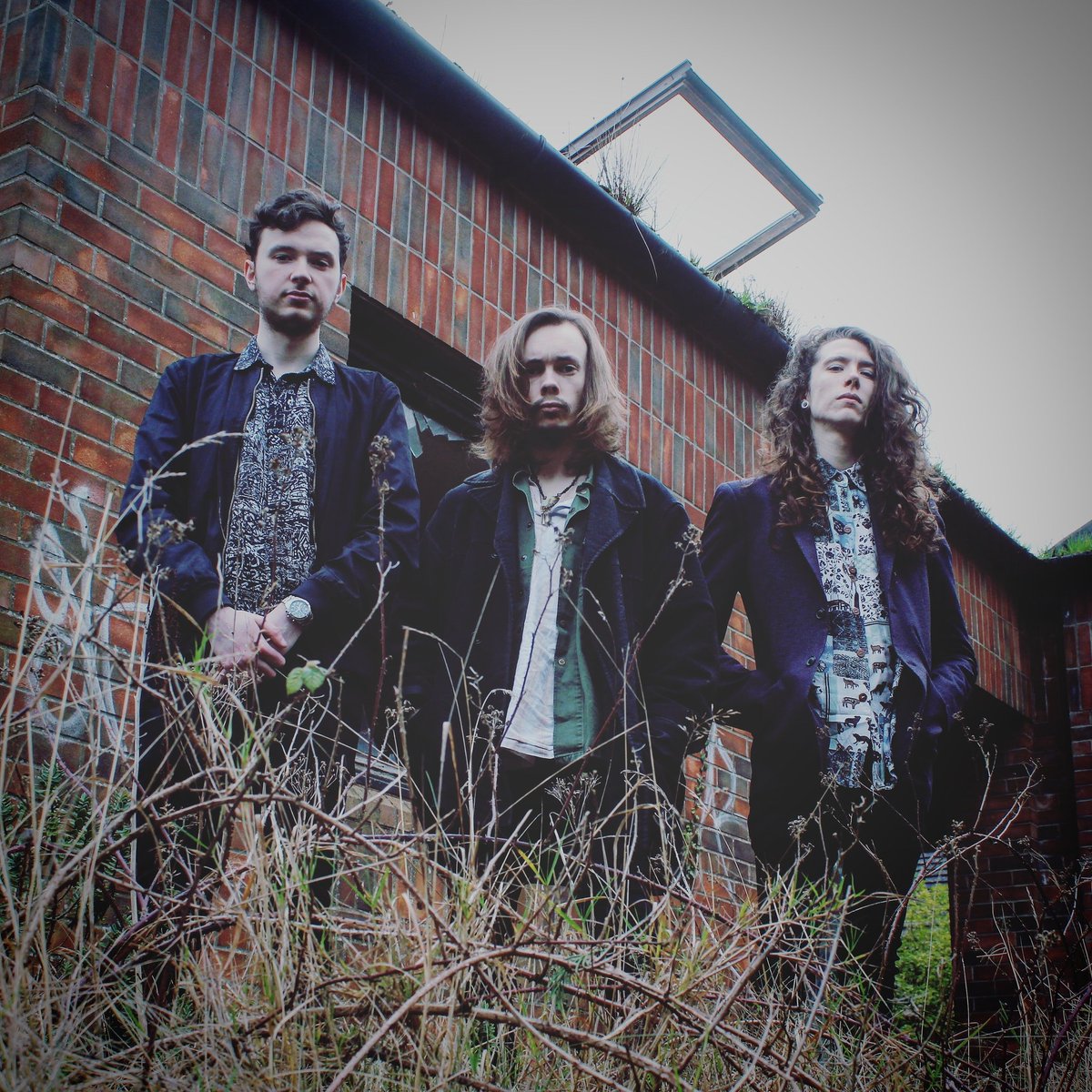 We're gonna be releasing the Official Music Video for our new single "Rule The World Tonight" on May 17th.
Get ready for your eyes to suffer the same abuse your ears did. X