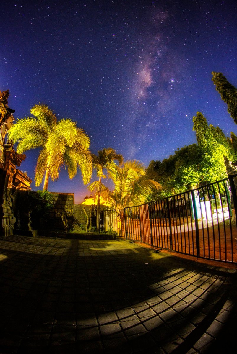 Tadi pagi jam setengah 6 di desa ungasan, bali