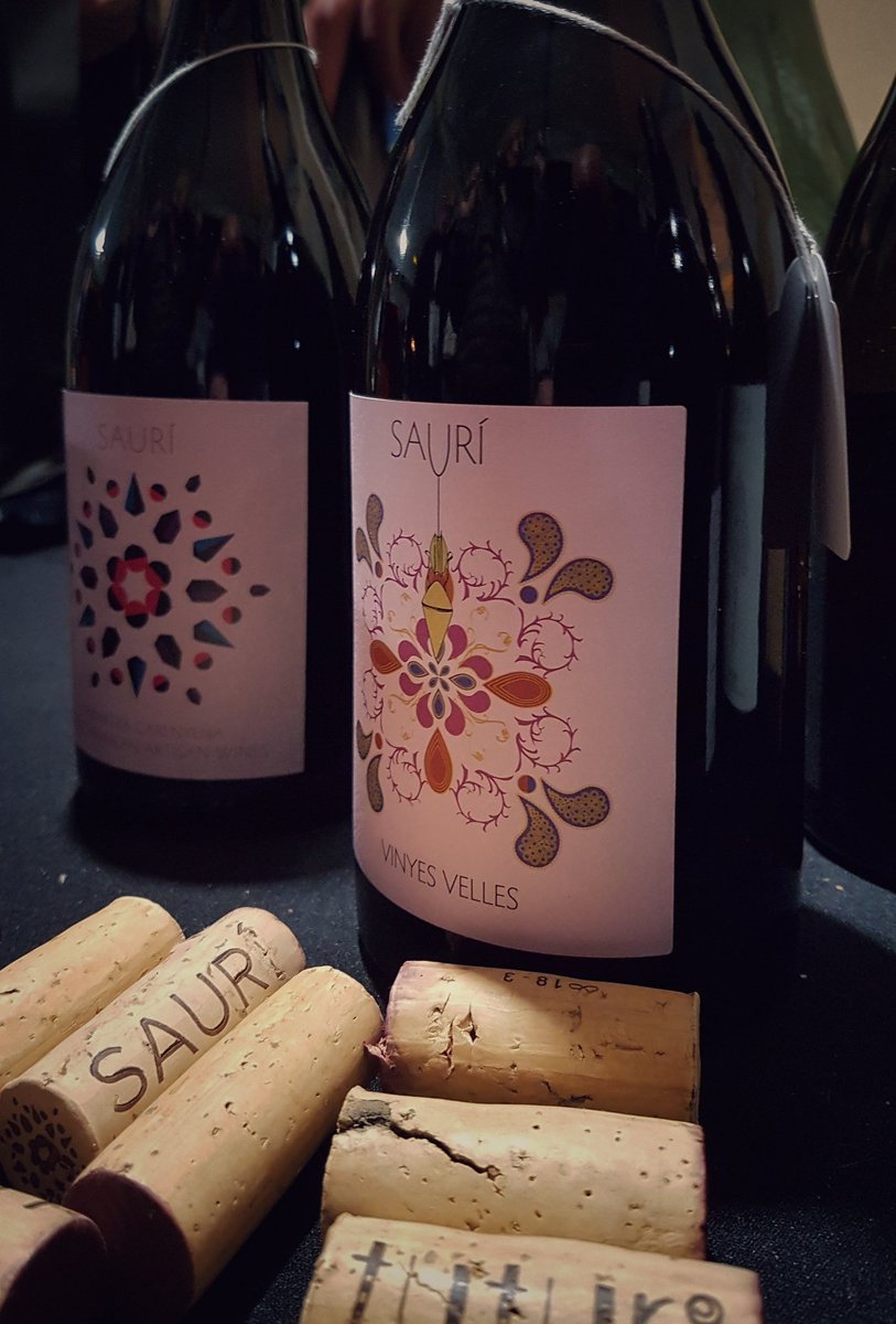 malviatge's tweet photo. Faune... Saurí... riesling i carinyena. Pirineus i Priorat. L'atreviment de Toni Sánchez Ortiz @ElSoladAres i el nostre gust de descobrir els seus vins. 😍 #microvi2019 https://t.co/Gcj5hwD7po