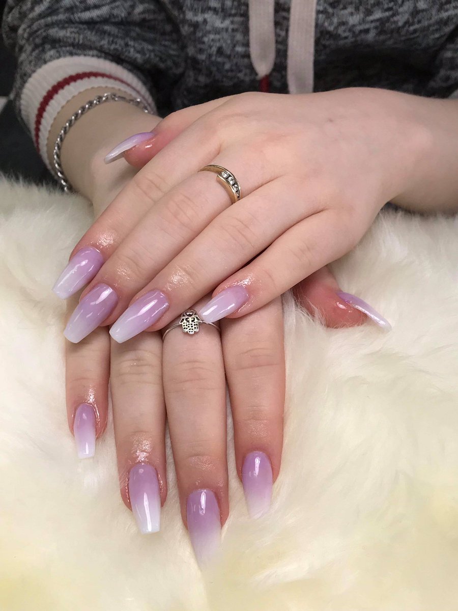 EdisonNails's tweet image. If you like purple, you will love this combination. Purple and white ombré nails
