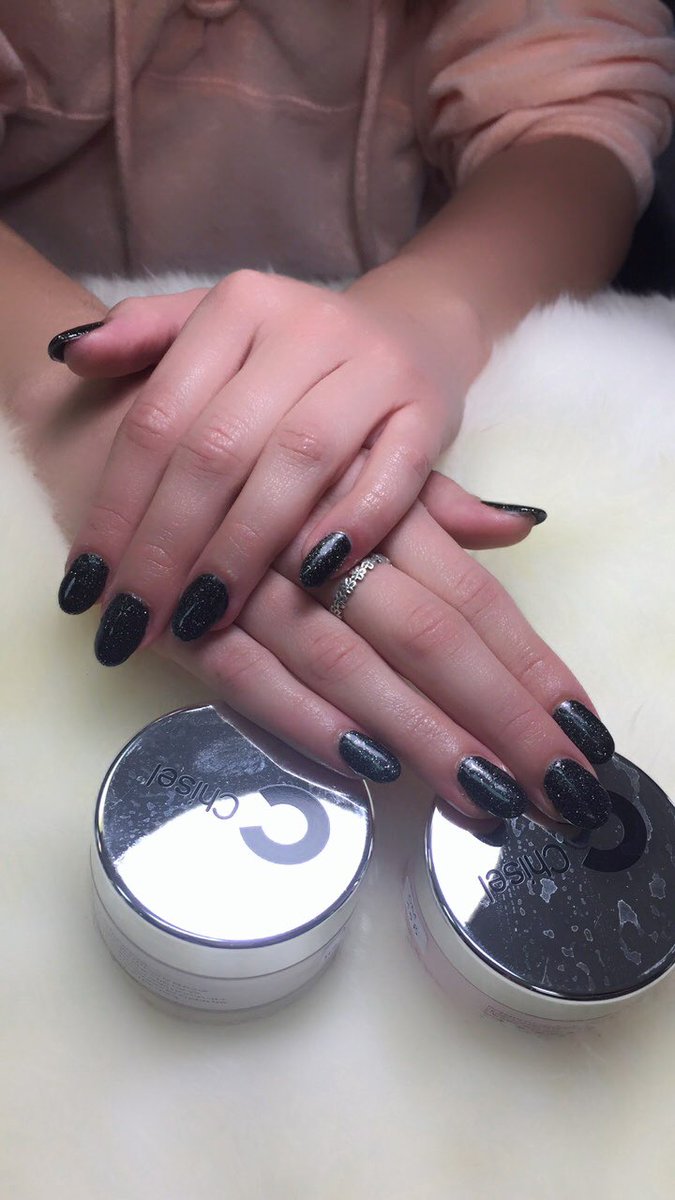EdisonNails's tweet image. Shellac acrylic nails