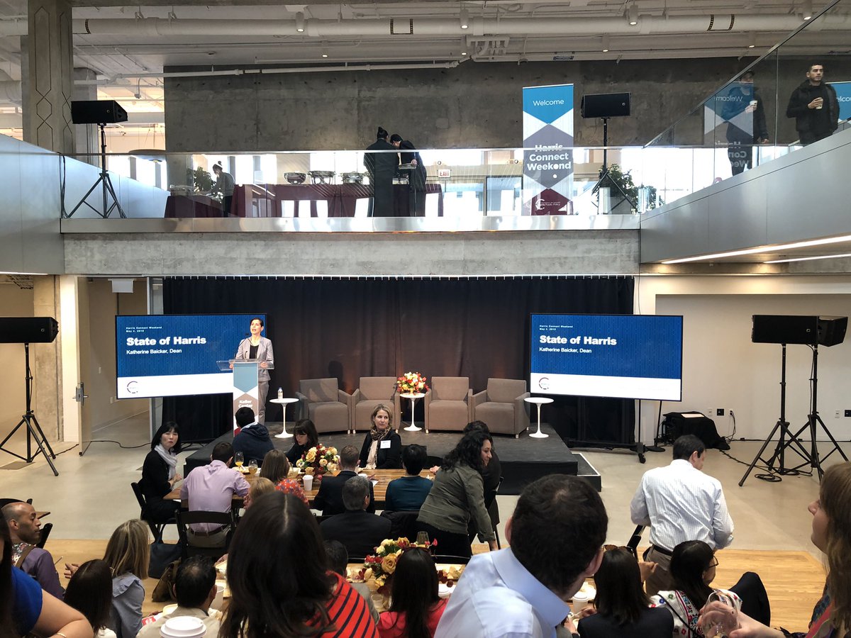 zainabimam's tweet photo. .@HarrisPolicy Dean @KateBaicker begins the “State of Harris” address which is, as we can all see, GOOD! #HarrisConnect https://t.co/veDmd0Yumm