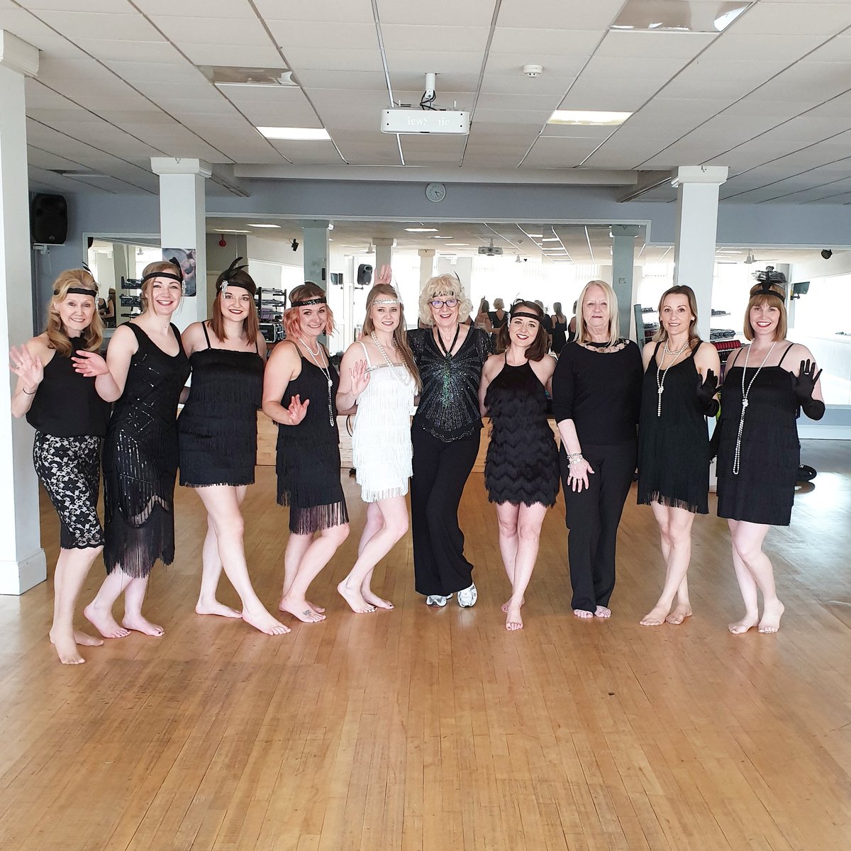 What a joy to teach these fabulous flapper girls their #Charleston #henparty today in #Newcastle! You were all amazing! #CheerCohens #Henpartyideas #dance #bugsymalone #hen #twenties <a href="/CheerleadingCo/">Cheerleading Company</a>