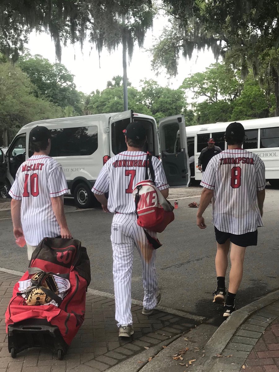 It’s not the way we wanted things to end but we are thankful for the journey. Thanks to these 3 young men who carried the torch this season for us with integrity. Because of you our program continued to grow and when we get to the mountain top you guys will be a big part of it.