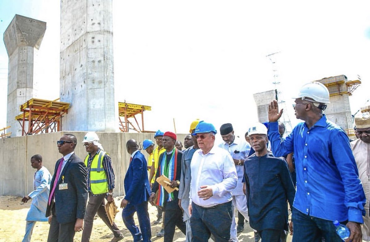 DuchessHomesDCL's tweet photo. Building the Nigeria We Need. The 2nd Niger Bridge linking Asaba to Onitsha under construction. We pray this project will be completed and not abandoned halfway.
@ProfOsinbajo @MBuhari may God strengthen this government to MAKE NIGERIA GREAT
Let's build Nigeria. #RealtorAmaka https://t.co/IKkshiXGNX