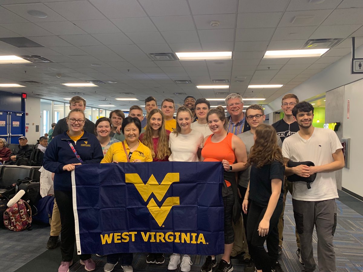 The Mountaineers are on the move! ⁦16 @wvuccobe⁩ students are about to leave for a living and learning experience in China. A nice antidote to finals!