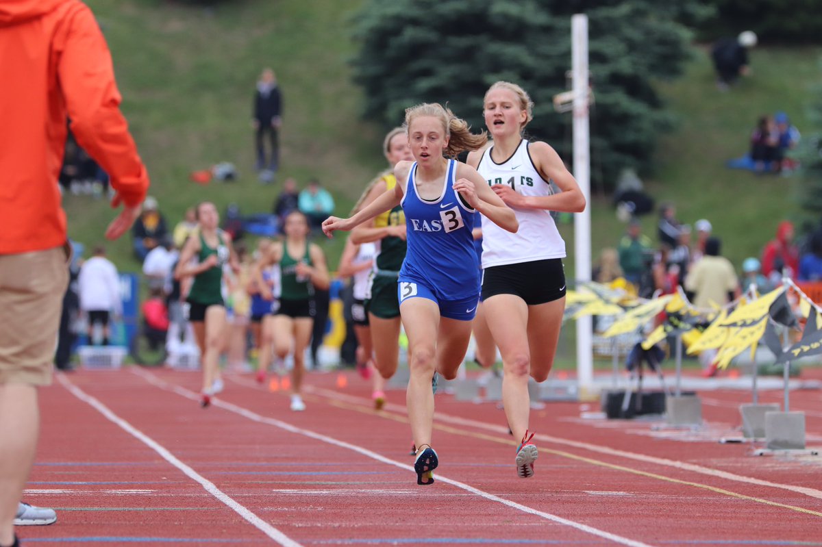 PrepRunningNerd's tweet image. I’ve posted an article on Jenna Muma of @Spartan_CC at the NETC blog.  With two T&amp;amp;F all-class gold medals as a freshman, she’s looking to make her mark again this year.  Family, teammates and coaches have all played key roles in her success.
nebraskaelitetc.org/single-post/20…
@jenna_muma