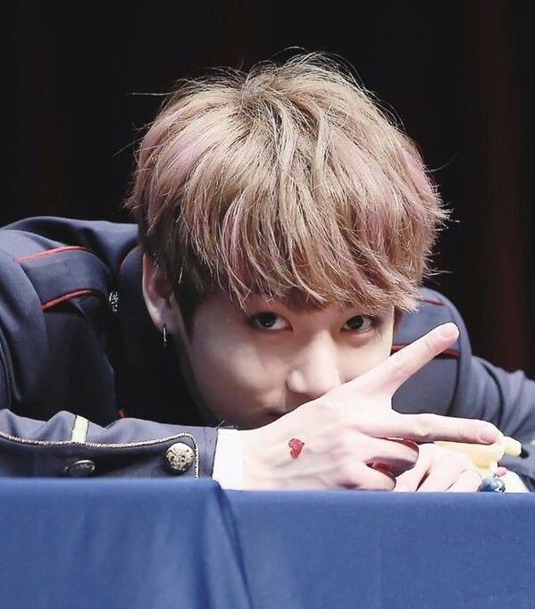 armycar87227501's tweet image. チング探しなう
ナムジャ
03line
BTSはグクペンでセブチウォヌペン
同じナムジャとめっちゃ仲良くなりたい。
かまちょやし甘えたがりやけど引かないでね。
リプ来てくれたら嬉しい、
#army
#RTかいいねしてくれた人フォロー 
#armyいいねしてくれた人フォロー