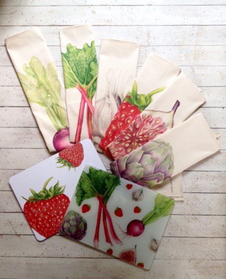 Head over to my Facebook page now to enter my 'botanical' giveaway! Happy bank holiday weekend everyone x #SBS #Suffolk #botanical #competition #teatowel #worktopsaver #servingmat #melamine #love #luxury #style