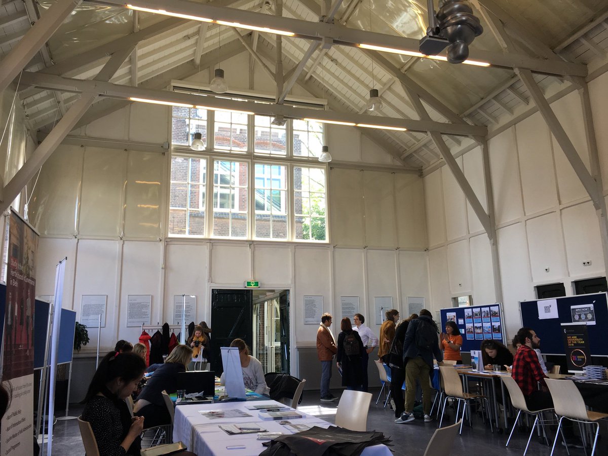 CIFE_EUstudies's tweet image. Hello #Maastricht! Presenting  CIFEs programmes at the #Master Fair @FasosMaastricht. Great initiative by the #FASoS students!