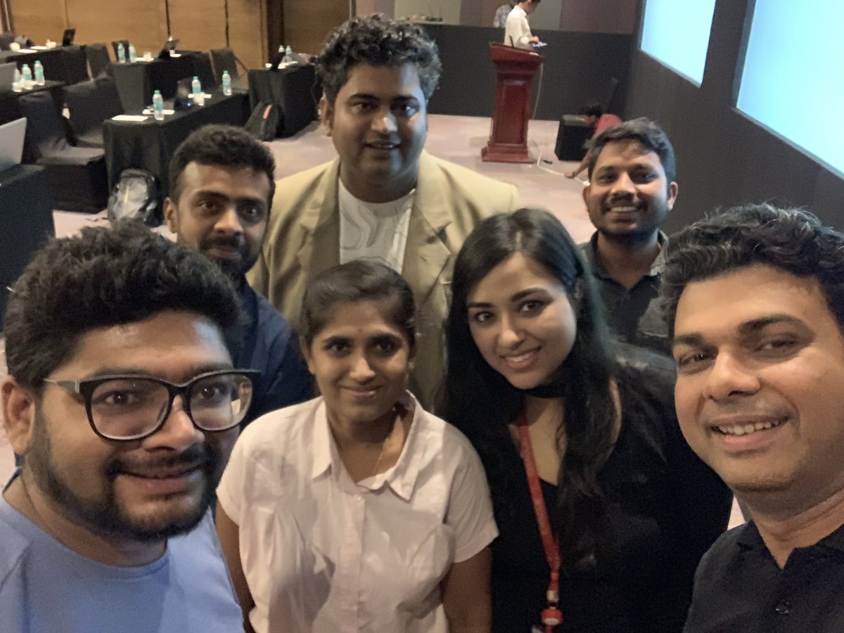 sandeshr's tweet image. More fun with labs at Oracle ATP Roadshow and lots of energy and with the teams that make it happen and a fun full audience  #oracle #oracleatp  #aioug @aioug @OracleIaaS @groundbreakers @OracleDatabase @pintodasPD @sai_penumuru @DawaaTamangg @TonyChen001 @cmvithlani