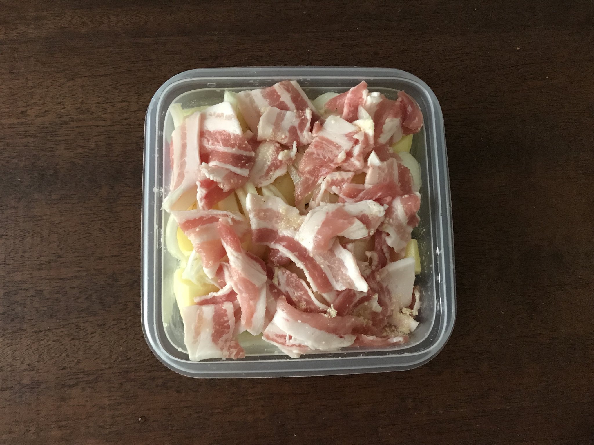新しい肉じゃがのレシピが簡単で美味しすぎる 今までの肉じゃがに戻れない 話題の画像プラス 新しい肉じゃがのレシピが簡単で美味しすぎる 今までの肉じゃがに戻れない 話題の画像プラス
