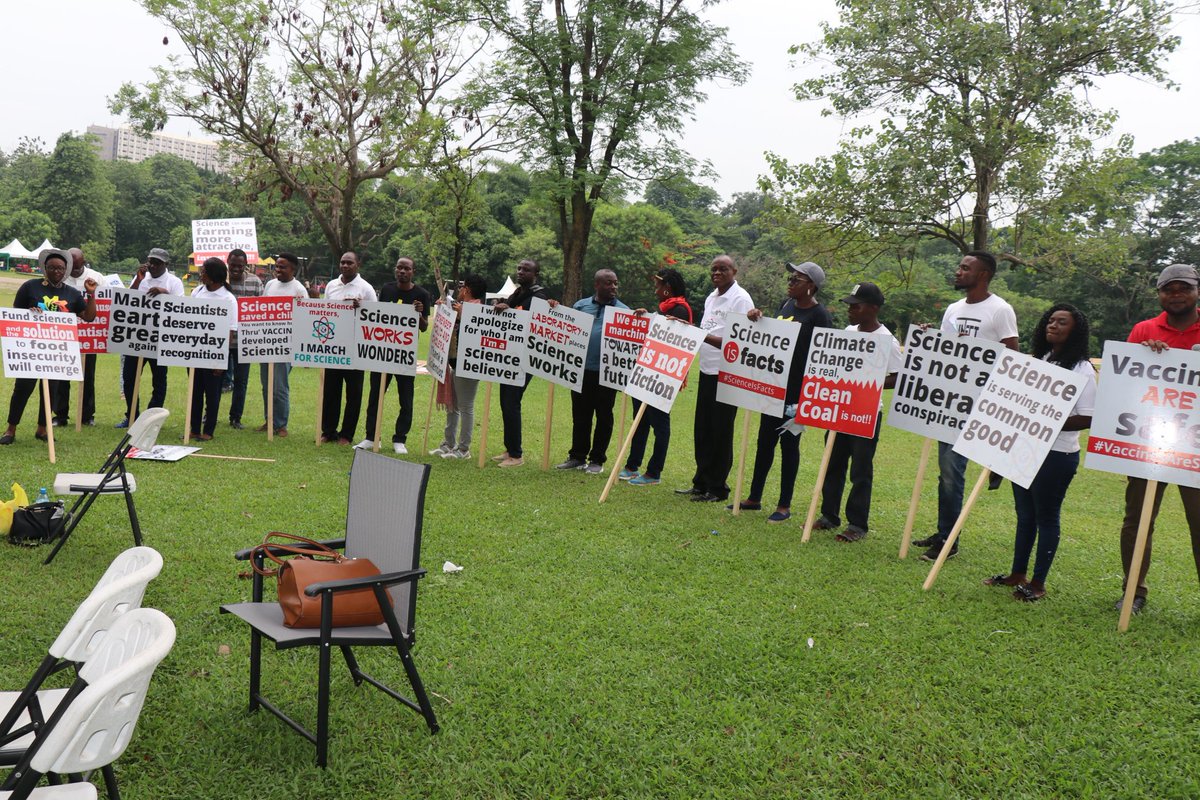 OFABnigeria's tweet photo. #MarchForScience Nigeria: " Nigerian farmers need the urgent intervention of agricultural biotechnology for improvement of yield and life empowerment" President, All Farmers Association of Nigeria, Chief Dan Okafor
#May4Science
#GmosInNigeria
@roxydado
@ScienceAlly
@aatfafrica https://t.co/LrPWeBIlXJ