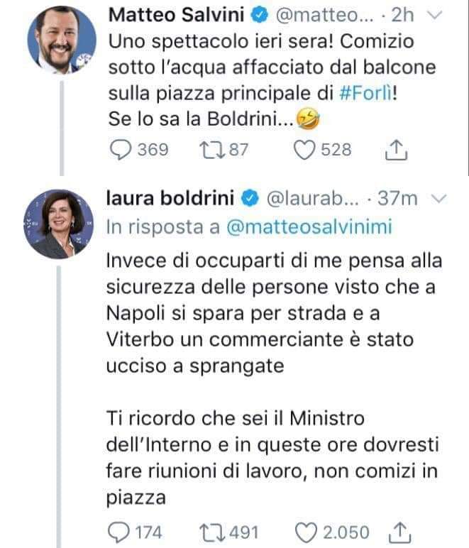 yulivea's tweet photo. @staffancazzo @matteosalvinimi Guarda caso gli ultimi due tweet sono su Viterbo e Napoli e sono arrivati dopo la risposta. Ha preso spunto. https://t.co/dCjZV7F6Eg