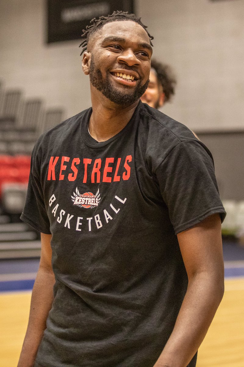 Tayo Oyefusi tweet media