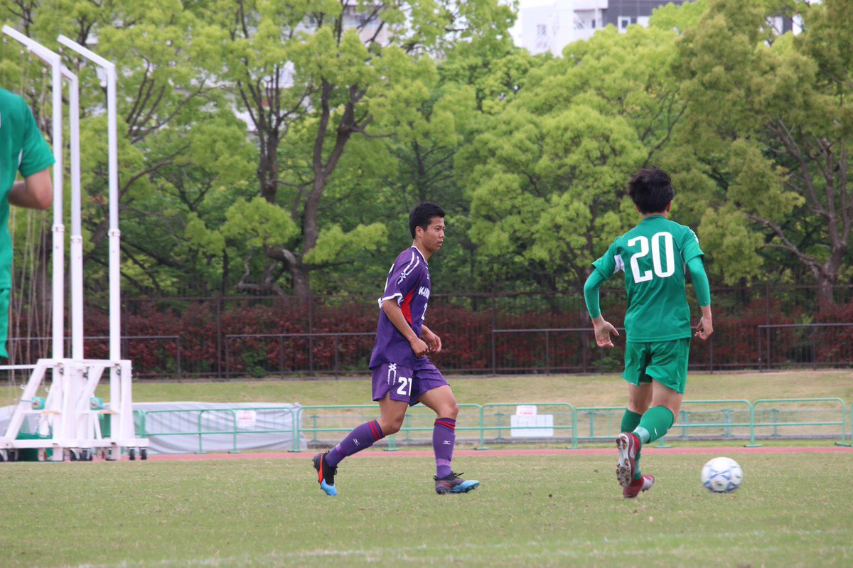 Uzivatel 関西大学体育会サッカー部 Na Twitteru 関西大学 選手紹介 天笠泰輝 青森山田高 1年 ボディタックル 展開力 パンサー尾形 期待の新星が関大を救う 関関戦まであと2日 5 5 日 Vs関西学院大学 西京極総合運動公園陸上競技場 14 00kick Off