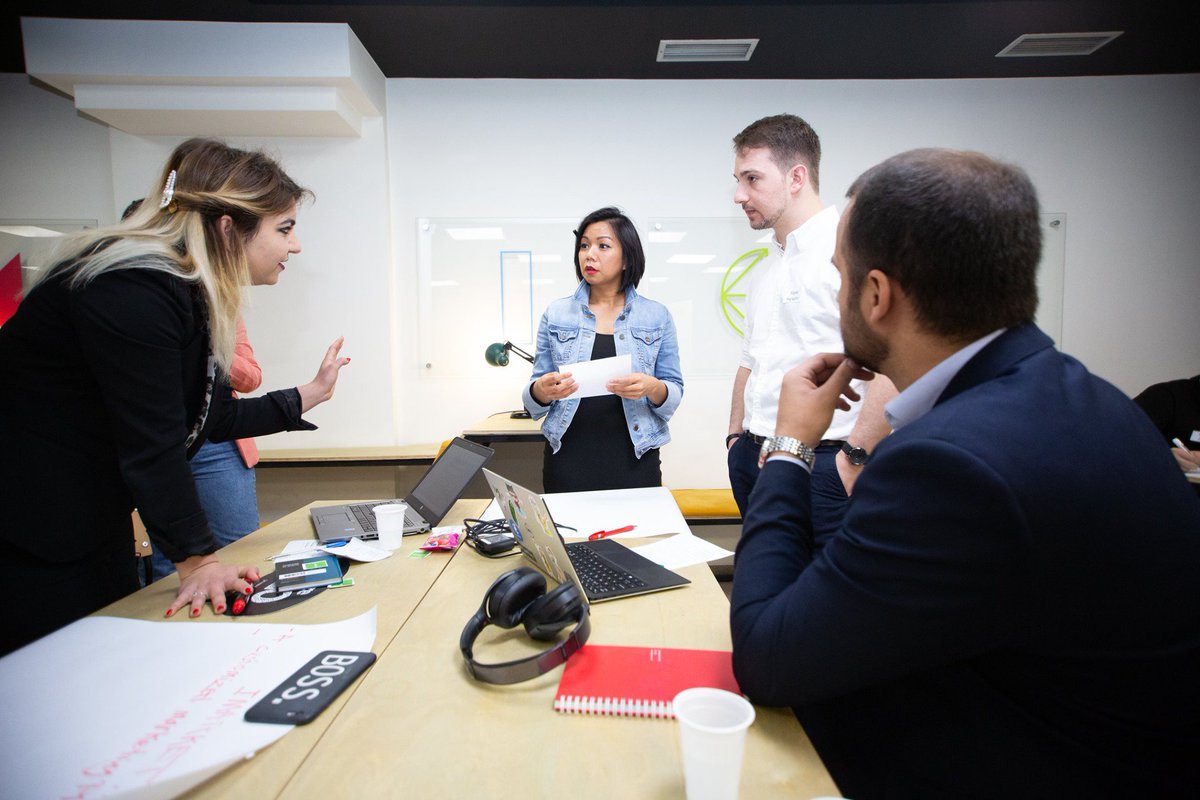 ICKosovo's tweet image. CRAZY SATURDAY 🔥
➡ #StartupLive @startuplive day 2
➡ Junior Geeks Prishtina 
➡ Graphic Design Training 
➡ Java &amp;amp; Android Class 
➡ Web Design &amp;amp; PHP7 Class