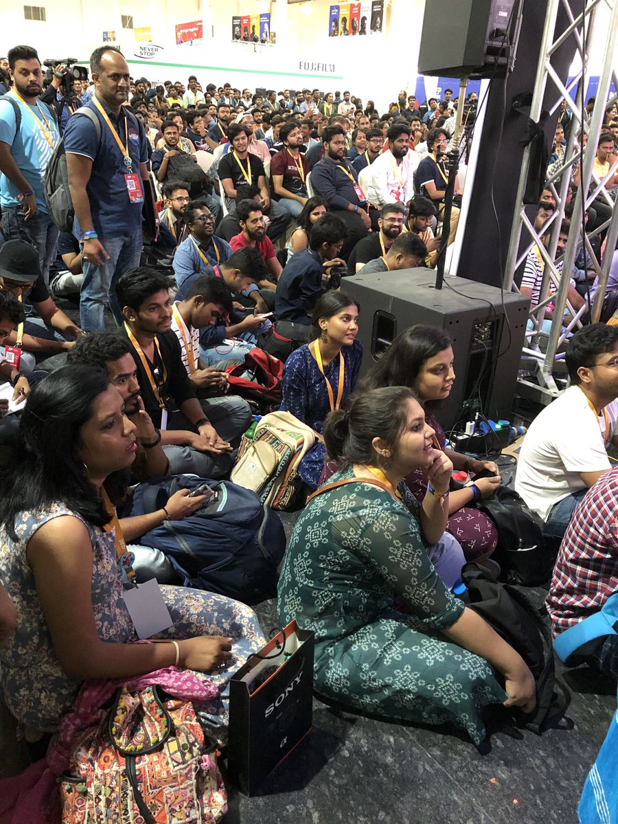 AbhijitBhaduri's tweet photo. 50% people in this conference of photographers are Engineers. Is that the push of Engineering or the pull of photography? #Getpepped #PEP2019 https://t.co/nCBA7vWlAM
