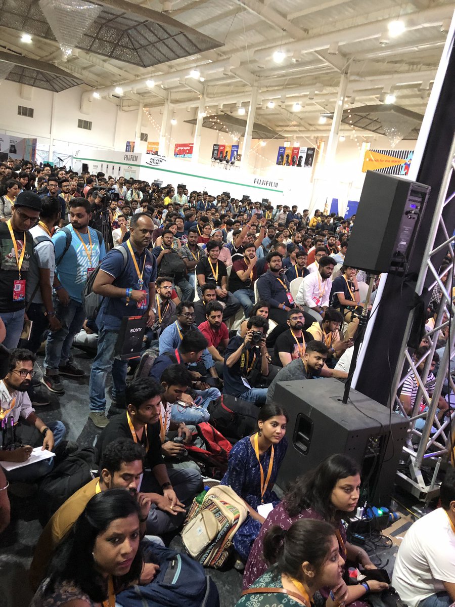 AbhijitBhaduri's tweet photo. 50% people in this conference of photographers are Engineers. Is that the push of Engineering or the pull of photography? #Getpepped #PEP2019 https://t.co/nCBA7vWlAM