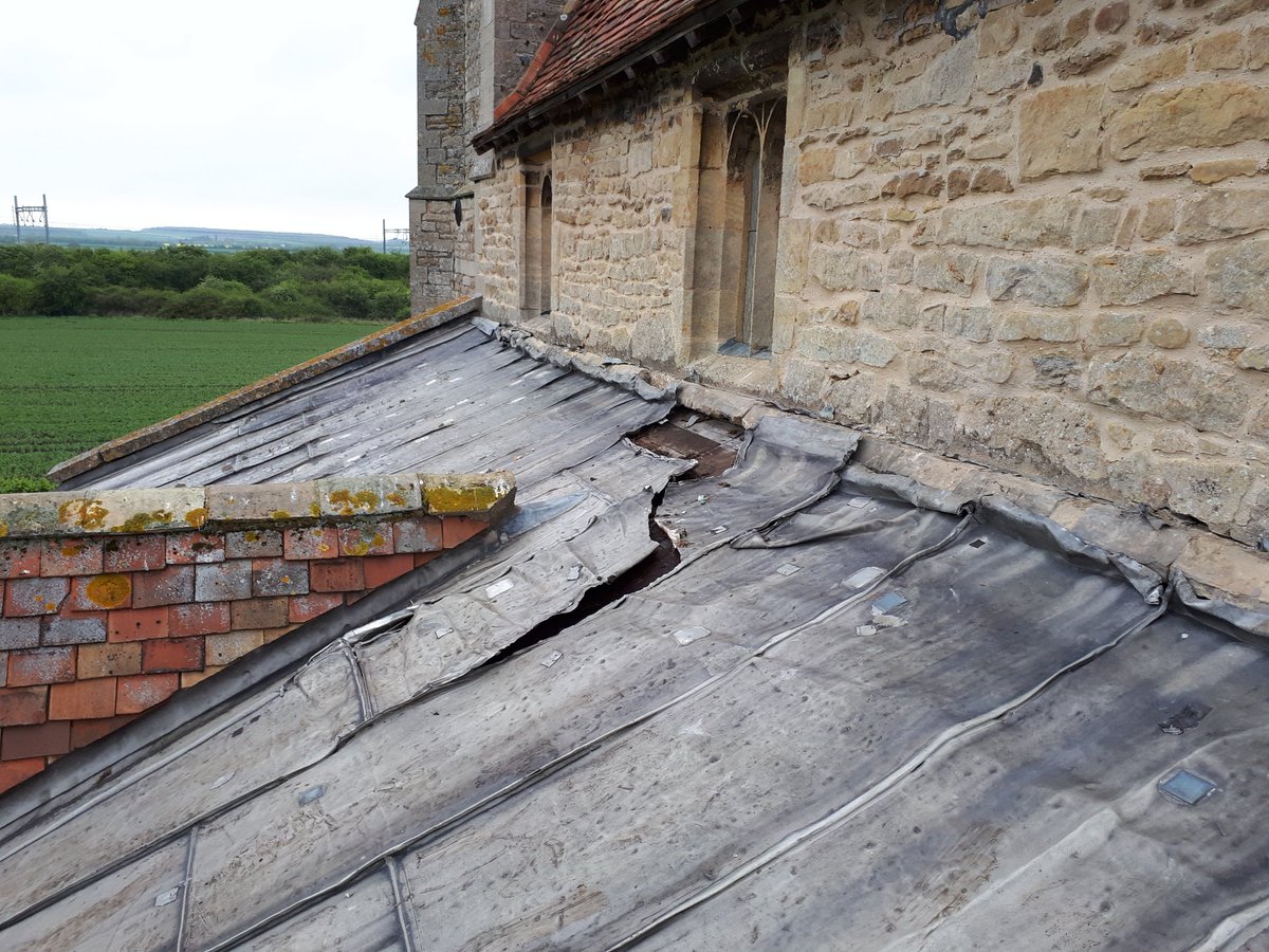 HuntsCops's tweet photo. Lead has been stolen in a theft from Saint Andrew's church in Woodwalton. This is a charity church looked after by friends of friendless churches. @friendschurches Damage caused to the masonry by offenders. #RCAT #OpTuscon @CambsCops https://t.co/QkoIiFWJMI