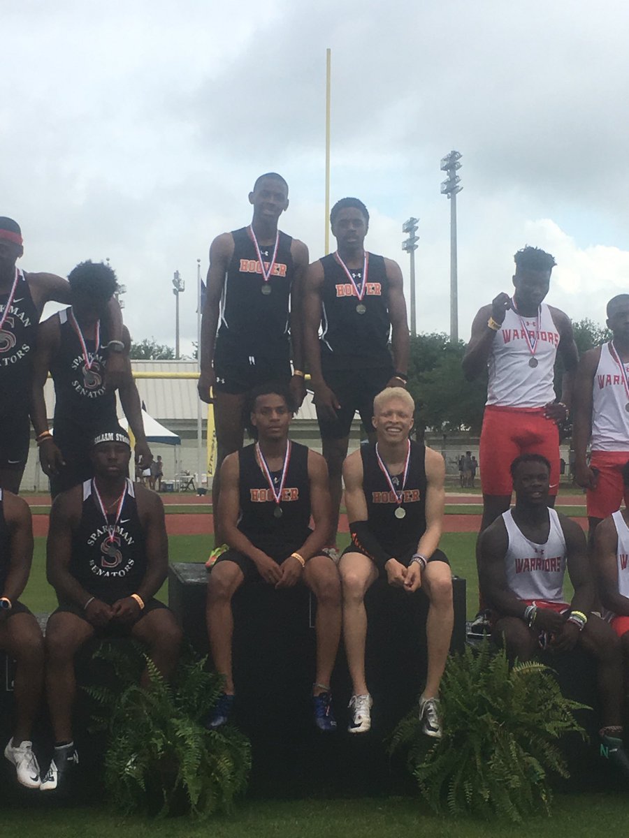 State champs in 4x1. #hooverpride #hoovertrack&field ⁦@aurban2209⁩