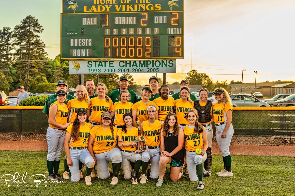 viks_softball tweet picture