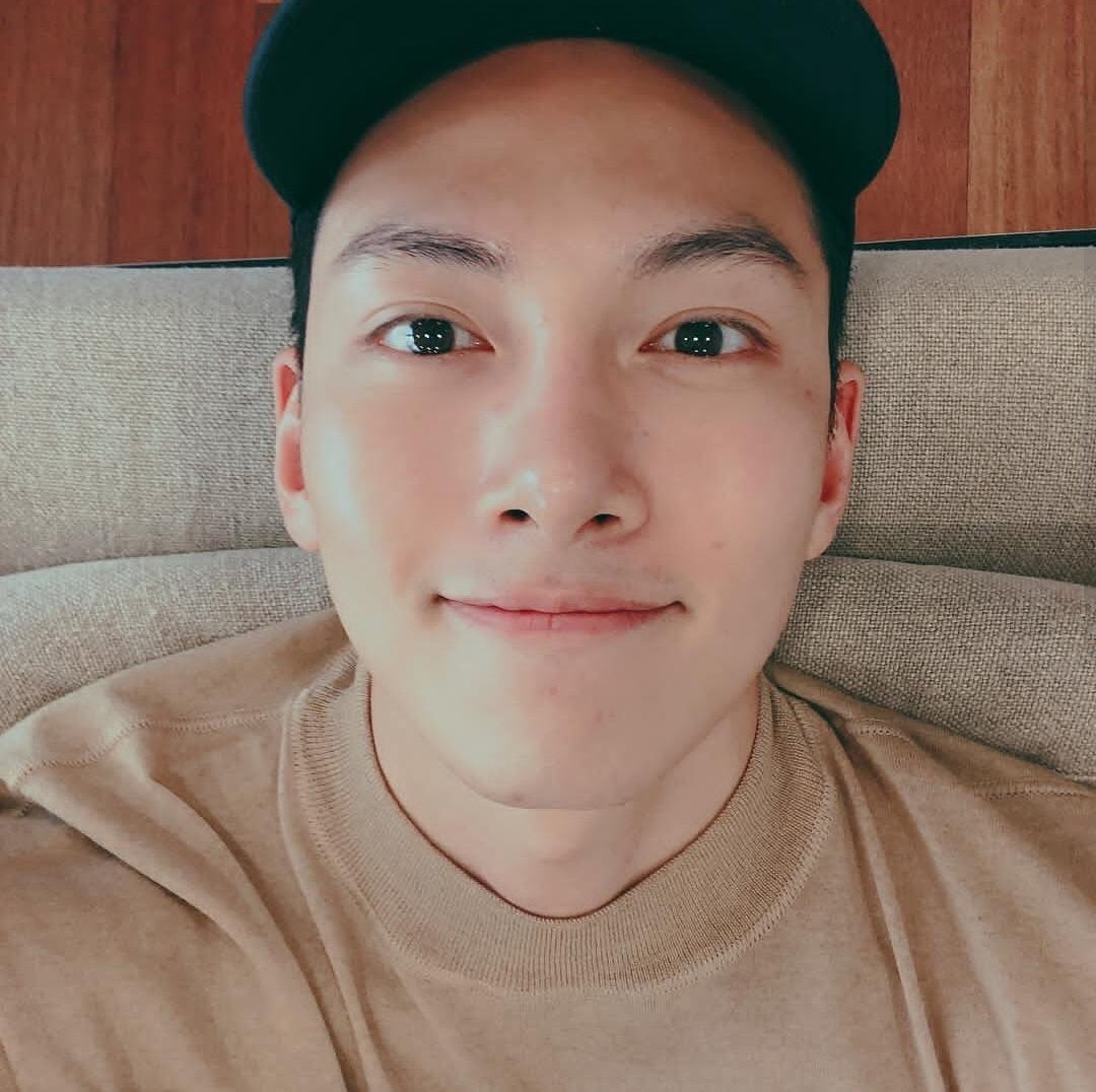 jchangww's tweet photo. this man OWNS my heart https://t.co/uwyO5Y4U6R