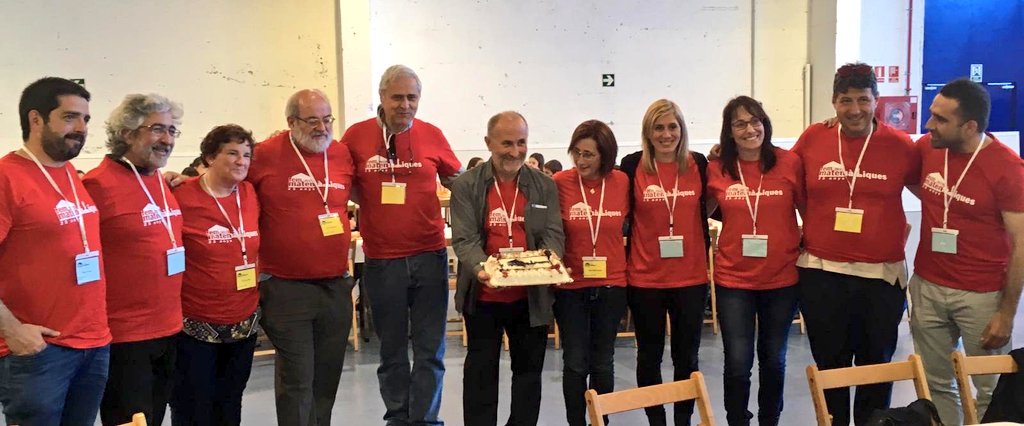 apmcm1's tweet photo. Celebrem el 25è #aniversari del #FemMatemàtiques2019 i de la @Feemcat amb un pastís! Moltes felicitats!! https://t.co/daNBbxrlY7
