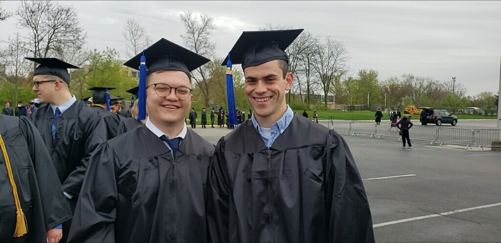 amanda_natter's tweet photo. Graduation day! #UToledo19 https://t.co/p9YasPyH4l