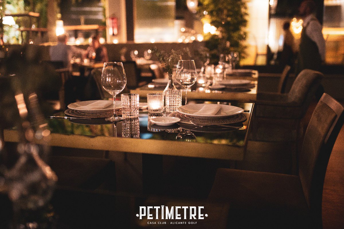 Domina la gastronomía del fin de semana, ven a explorar la experiencia Petímetre🍴

petimetrerestaurant.com
965 29 74 76 📞
#Petimetre #restaurant #SanJuan #Alicante #golf #dinner