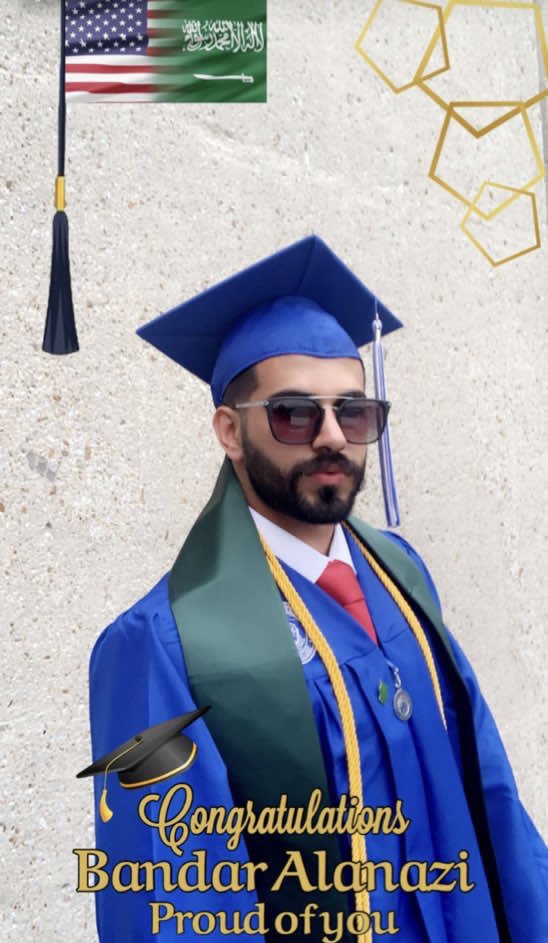 AlenzyAllhmuod1's tweet photo. الحمدلله الذي بنعمته تتم الصالحات .
ابني بندر تخرج من #جامعة_ولاية_تينسي
Tennessee State University تخصص (healthcare administration and planning) مع مرتبة الشرف
اسأل الله الكريم ان تكون له عوناً على الطاعة ، وان يخدم هذا الوطن الغالي  
بكل اخلاص وتقان .   #حفرالباطن #عنزه https://t.co/t443979KJ1