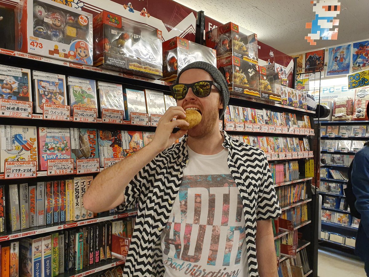 devonodev's tweet photo. I went to #superpotato and ate a potato @PotatoAkiba #akihabara #japan #tokyo #retrogaming #Nintendo #madlad https://t.co/14jSIgTfIh