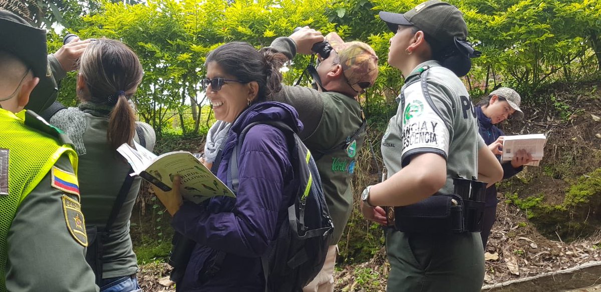 ProteccionPonal's tweet photo. En la vereda palma alta de #Fusagasuga con @ProteccionPonal realizamos avistamiento de aves en el concurso del Global Big day #ParqueVerdeYAgua #YoProtejoLasAves https://t.co/45ackvHU5C