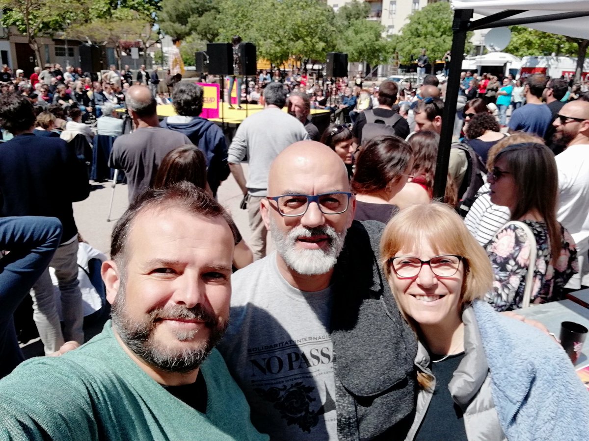 auxses's tweet photo. Avui presentant conjuntament amb 200 municipis la nostra proposta per les municipals del #26M.
#MunicipisValents
#SantEsteveSesrovires
#SabemOnAnem
#ShaAcabatElBroquil
#Atreveixte https://t.co/eOBTRrOjIP