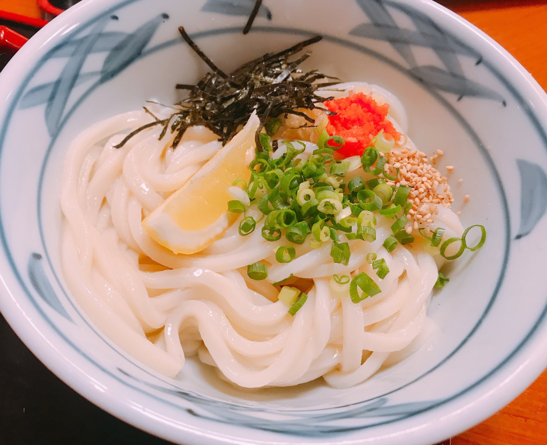 Tomoka Sasagawa うどーん 笑顔と食は皆を幸せにしますな 私 今日も 今日とて幸せです うどん 讃岐うどん ざるうどん 釜揚げしらす 釜玉 生醤油 食 幸せを呼ぶ 笑顔 香川県 ゴールデンウィーク 満喫 Hair Makeup Udon 英語で