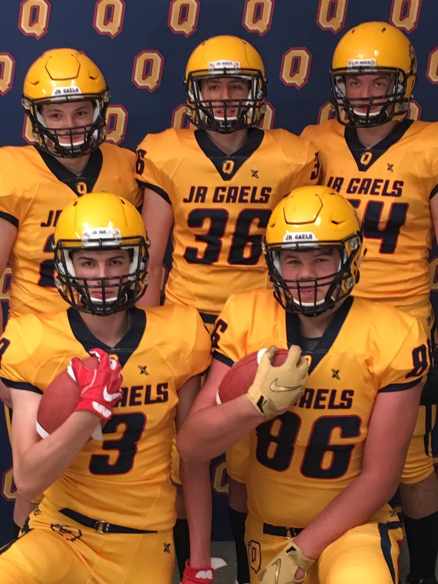 GrensFootball's tweet photo. #JrGaelsFootball #UniformReveal #LookingGood ❤️🇹🇩🏈 @JrGaels @queensgaels @Queens_Football @opflfootball @Ontariofootball @FootballCanada @yourtvkingston @IanMacAlpine @CKWS_Sports @kingstonist @TheCoachTC @rockinreid @twittorr @CKWS_TV https://t.co/dOo2IZDDS7