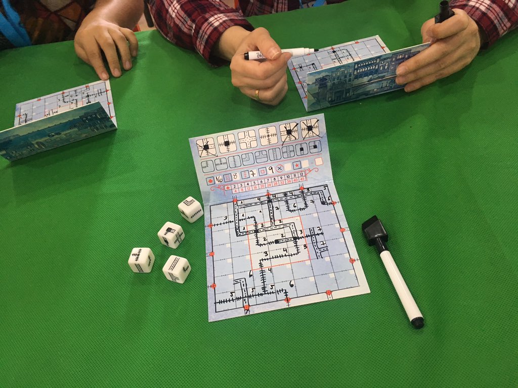 mami_meeple's tweet photo. Railroad Ink en #ZL2019
#RollAndDraw gracias a @playsoho por mostrárnoslo! https://t.co/ropWHJ5XNh