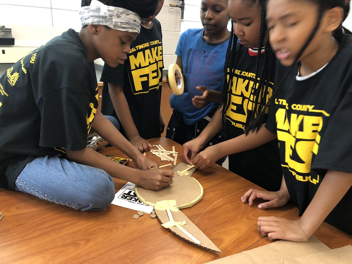 retired_deb's tweet photo. BCPS Maker Fest! Let’s Make! @Prettyboyes1 @BCPSSci https://t.co/hlMkc0zpyW