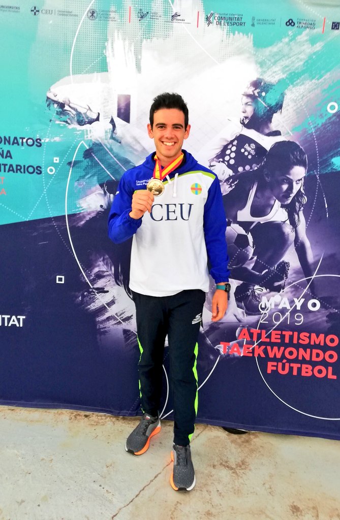 Seguimos la racha de medallas de plata con un segundo puesto para la <a href="/USPCEU/">Universidad CEU San Pablo</a> en el Campeonato de España Universitario.
Eso sí, esta vez con marca personal en 10k marcha ➡️ 39m37s

#SubcampeónDeTodo 😂